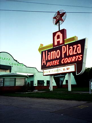 Alamo Plaza Hotel Courts Dallas Texas