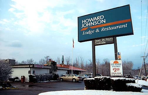 Howard Johnson's Motor Lodge and Restaurant Waterbury, Connecticut
