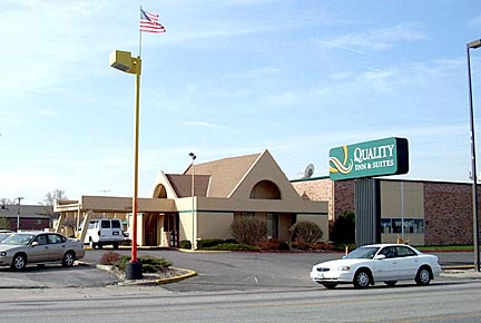 Howard Johnson's Motor Lodge and Restaurant Council Bluffs, Iowa