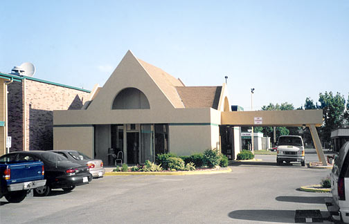 Howard Johnson's Motor Lodge and Restaurant Council Bluffs, Iowa
