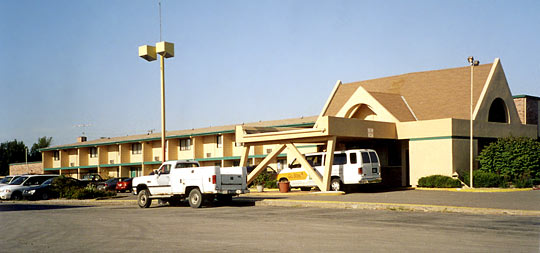 Howard Johnson's Motor Lodge and Restaurant Council Bluffs, Iowa
