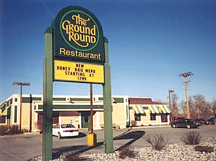 Howard Johnson's Motor Lodge and Restaurant Iowa City, Iowa