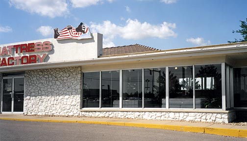 Howard Johnson's Motor Lodge and Restaurant Waterloo-Cedar Falls, Iowa