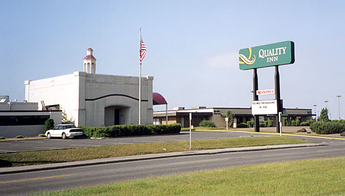 Eau Claire Wisconsin Howard Johnson's Motor Lodge and Restaurant