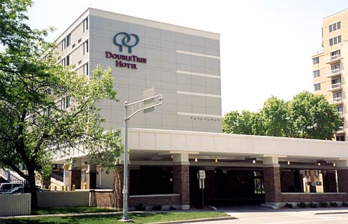 Howard Johnson's Motor Lodge and Restaurant Plaza Hotel