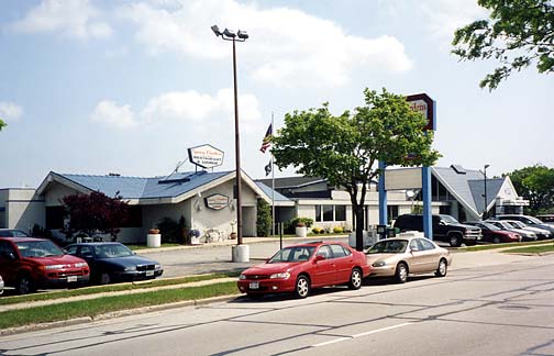 Howard Johnson's Motor Lodge and Restaurant Milwaukee Wisconsin