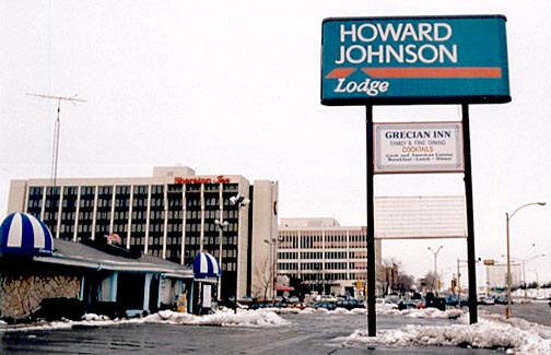 Howard Johnson's Motor Lodge and Restaurant Milwaukee Wisconsin